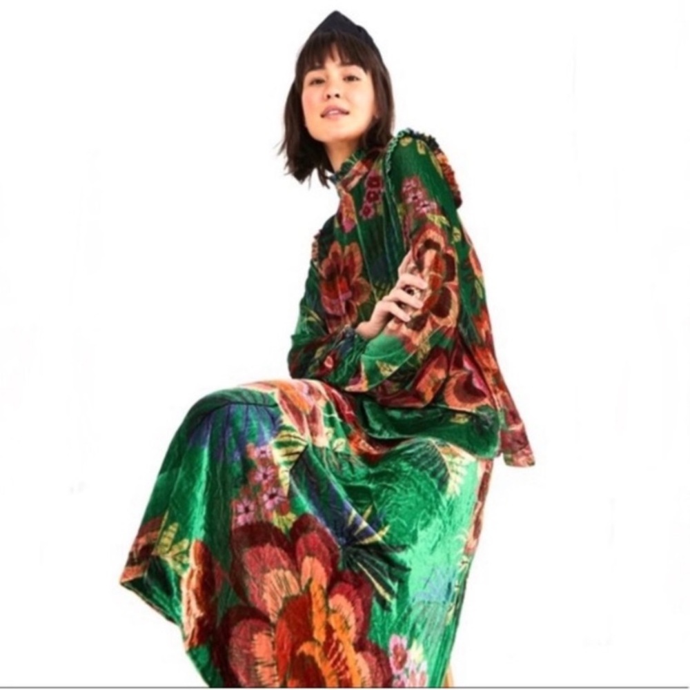 FARM Rio Velvet Floral Midi Skirt